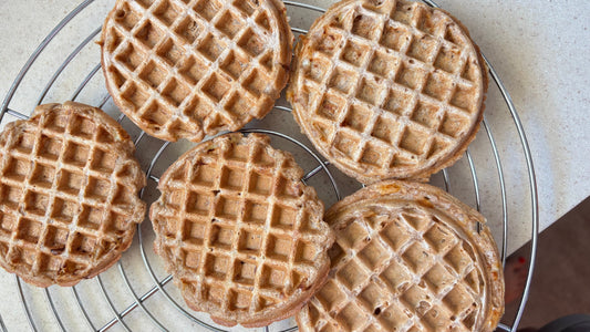 Zuckerfreie Bananenwaffeln mit Zimt